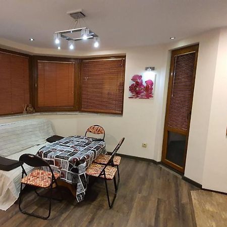 Apartment Knjaz Boris Pomorie Exteriér fotografie